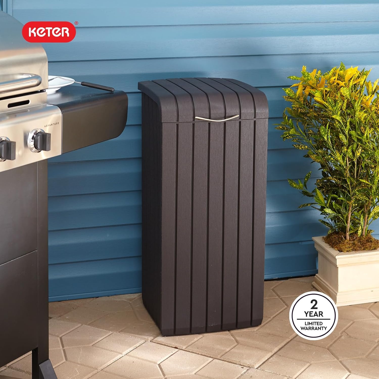 image:imageKeter Copenhagen 32 Gallon Resin Large Trash Can with Lid for Patio and Outdoor Kitchen Brown